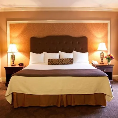 Best Western Plus French Quarter Courtyard Hotel-2